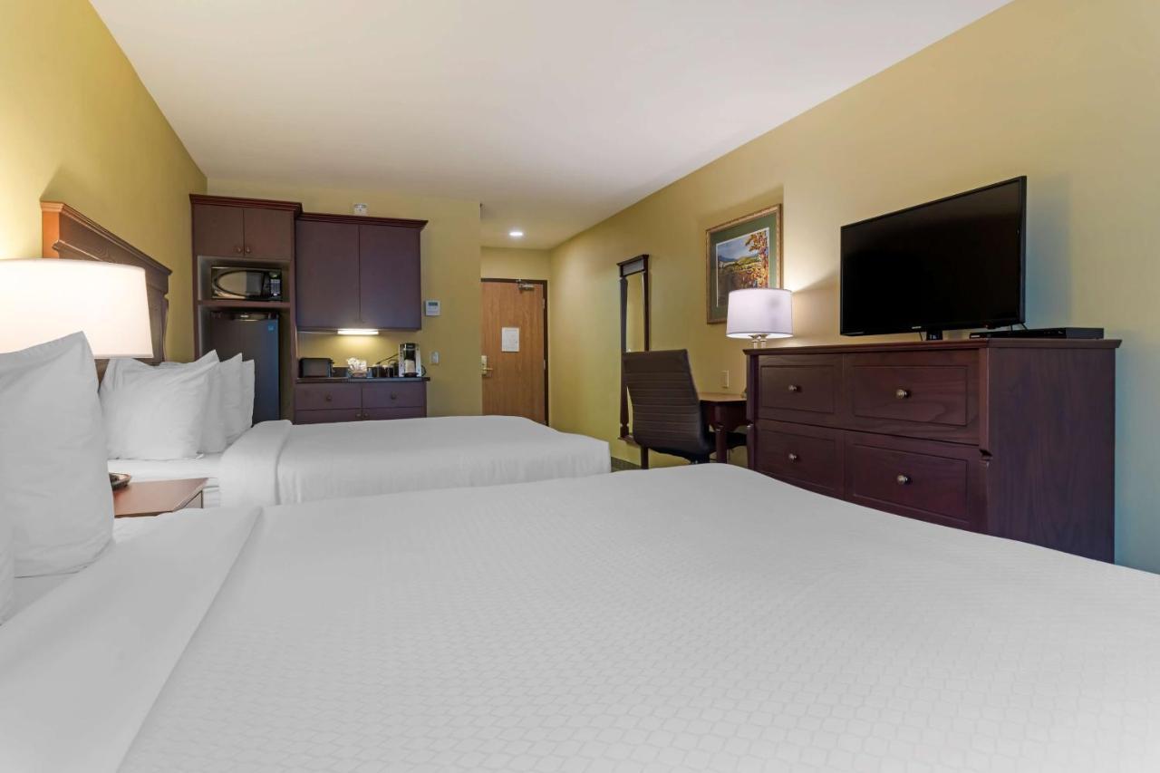 Best Western Plus Grand-Sault Hotel & Suites Экстерьер фото