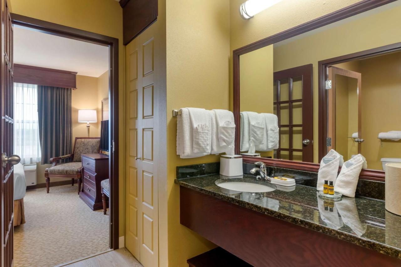 Best Western Plus Grand-Sault Hotel & Suites Экстерьер фото