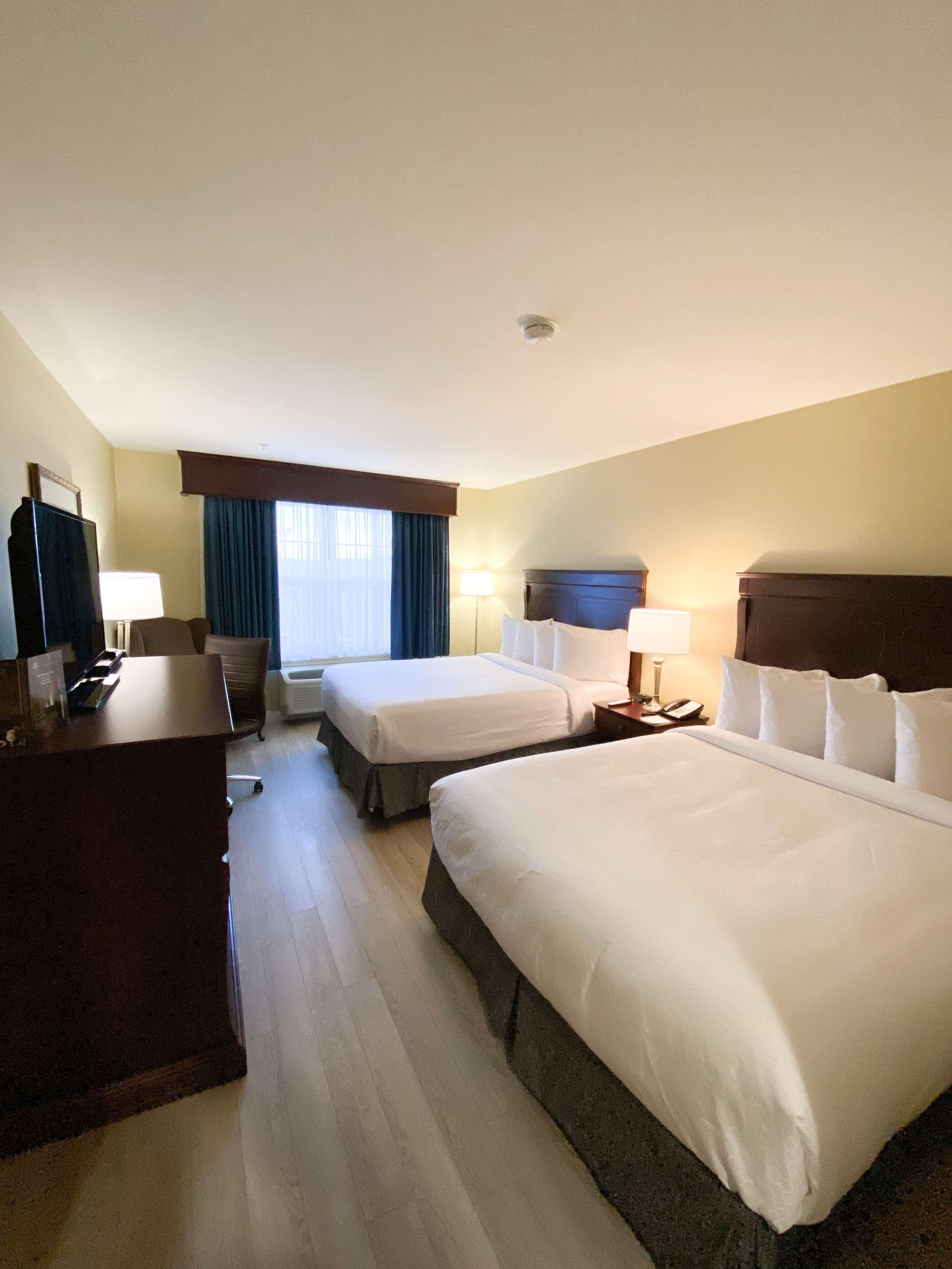 Best Western Plus Grand-Sault Hotel & Suites Экстерьер фото