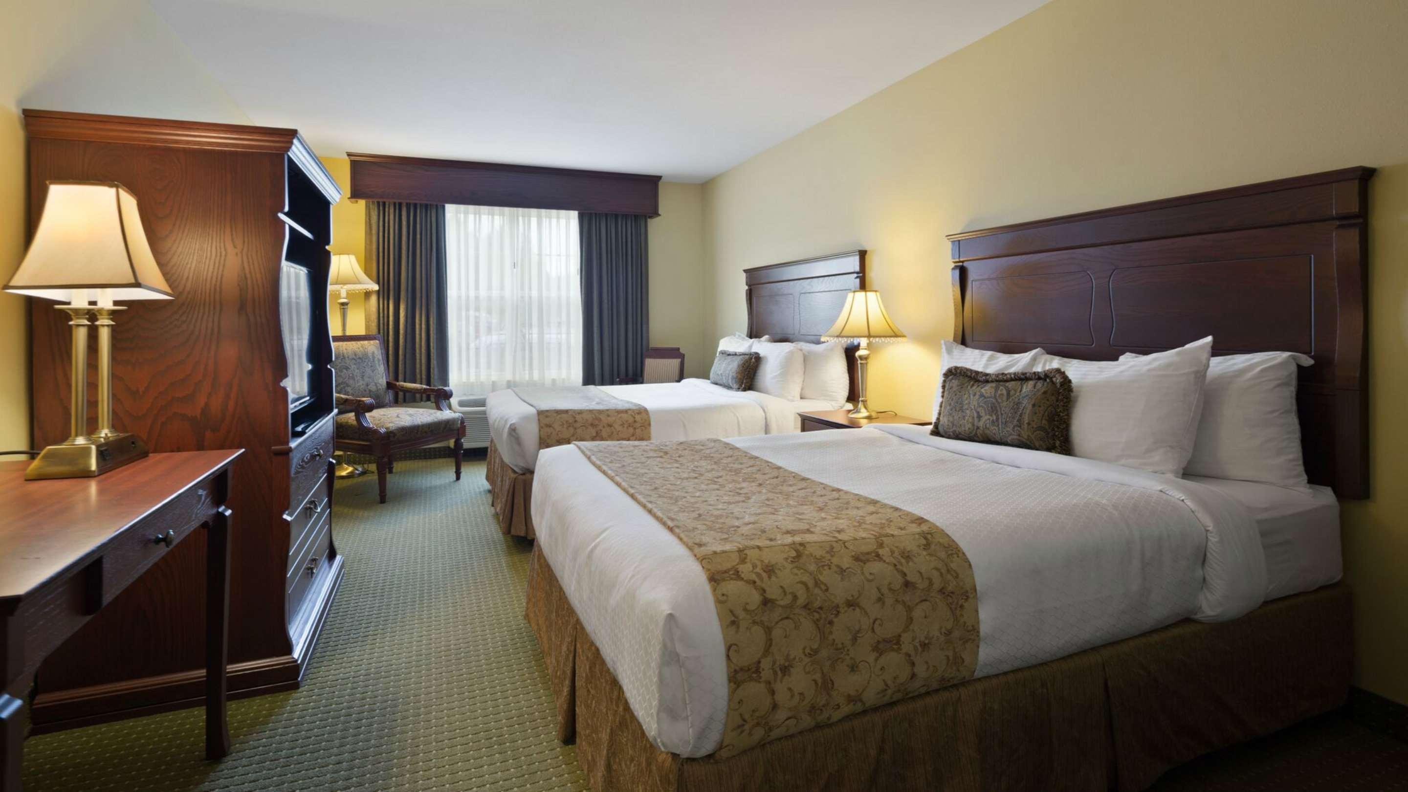 Best Western Plus Grand-Sault Hotel & Suites Экстерьер фото