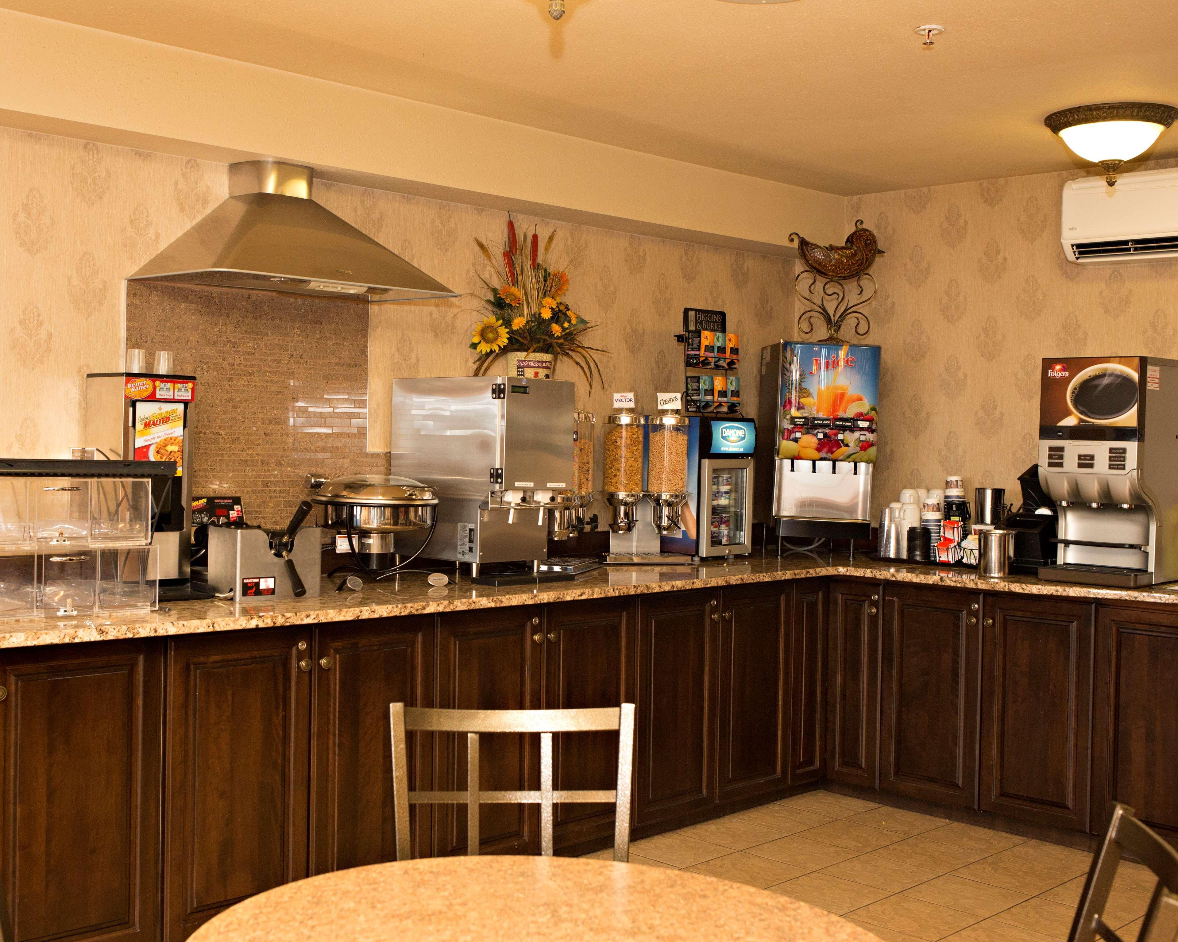 Best Western Plus Grand-Sault Hotel & Suites Экстерьер фото