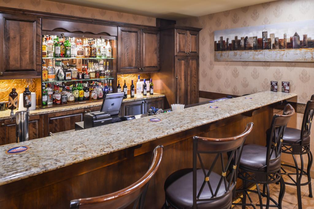 Best Western Plus Grand-Sault Hotel & Suites Экстерьер фото